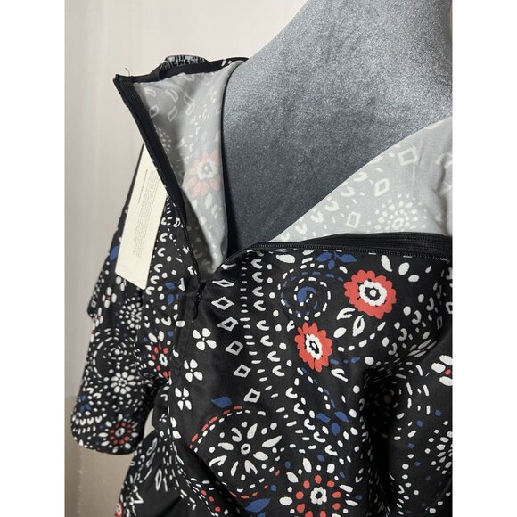 BloomChic Bandana Print Belted Pocket Surplice Neck Romper Black Size 26 NWT - Picture 13 of 16